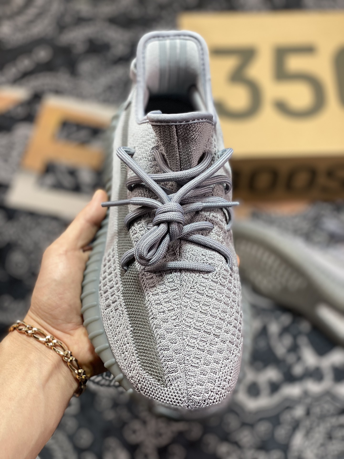 Original Yeezy 350 Boost V2 cool gray IF3219