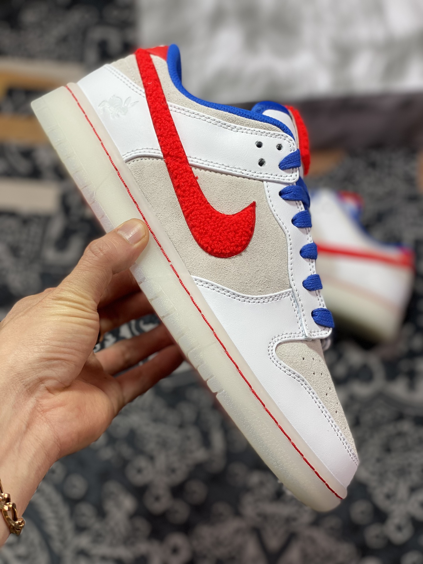 370 NK Dunk Low ” Year of the Rabbit ” 兔年 上海限定 低帮休闲板鞋 FD4203-161