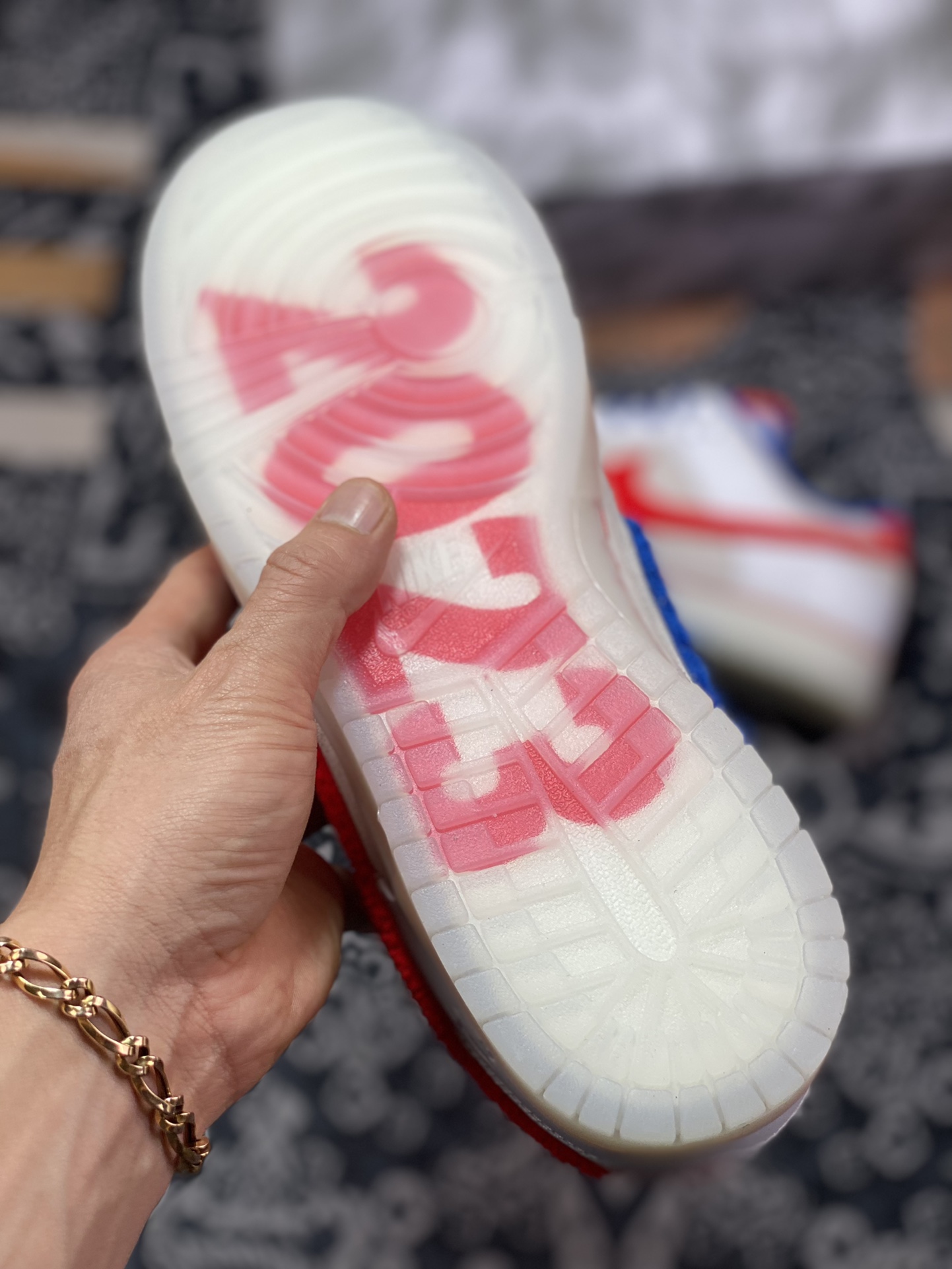 370 NK Dunk Low ” Year of the Rabbit ” 兔年 上海限定 低帮休闲板鞋 FD4203-161