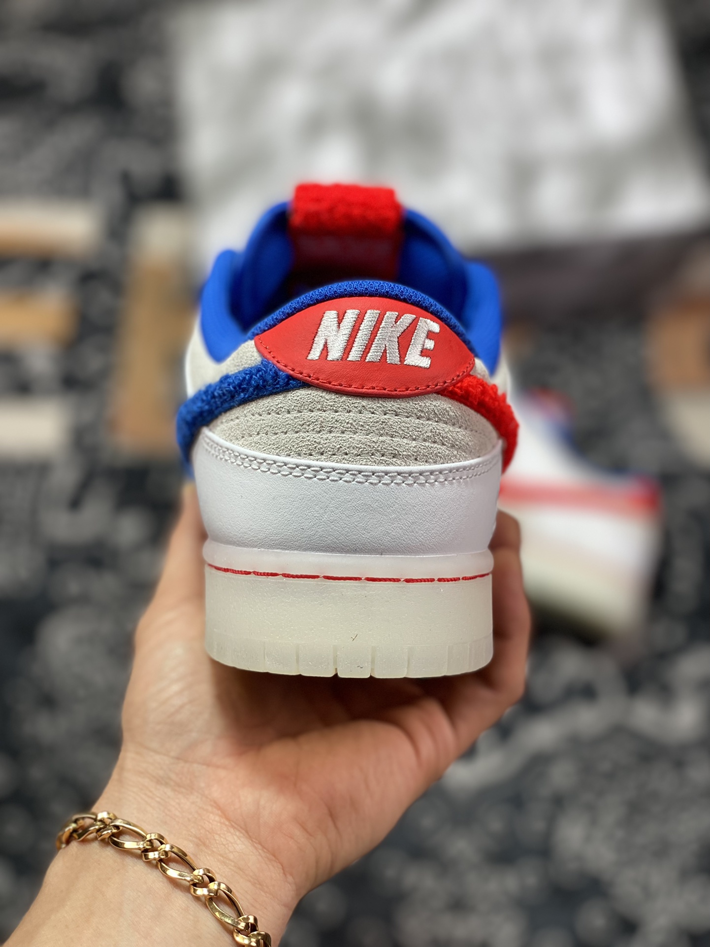 370 NK Dunk Low ” Year of the Rabbit ” 兔年 上海限定 低帮休闲板鞋 FD4203-161