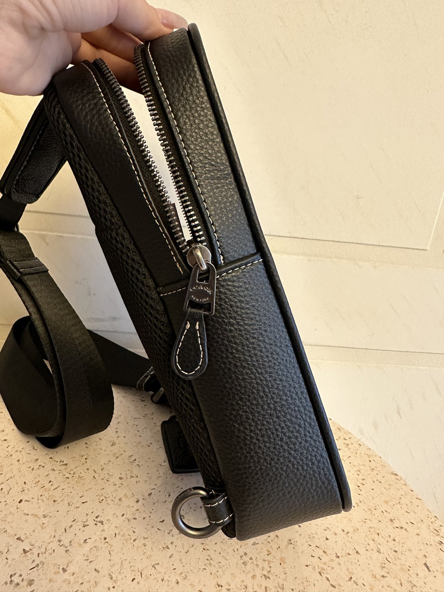 Coach 新款COACH 蔻驰 C9867 CG993香布雷牛仔 TURNER竖款 男士 老花胸包斜挎包