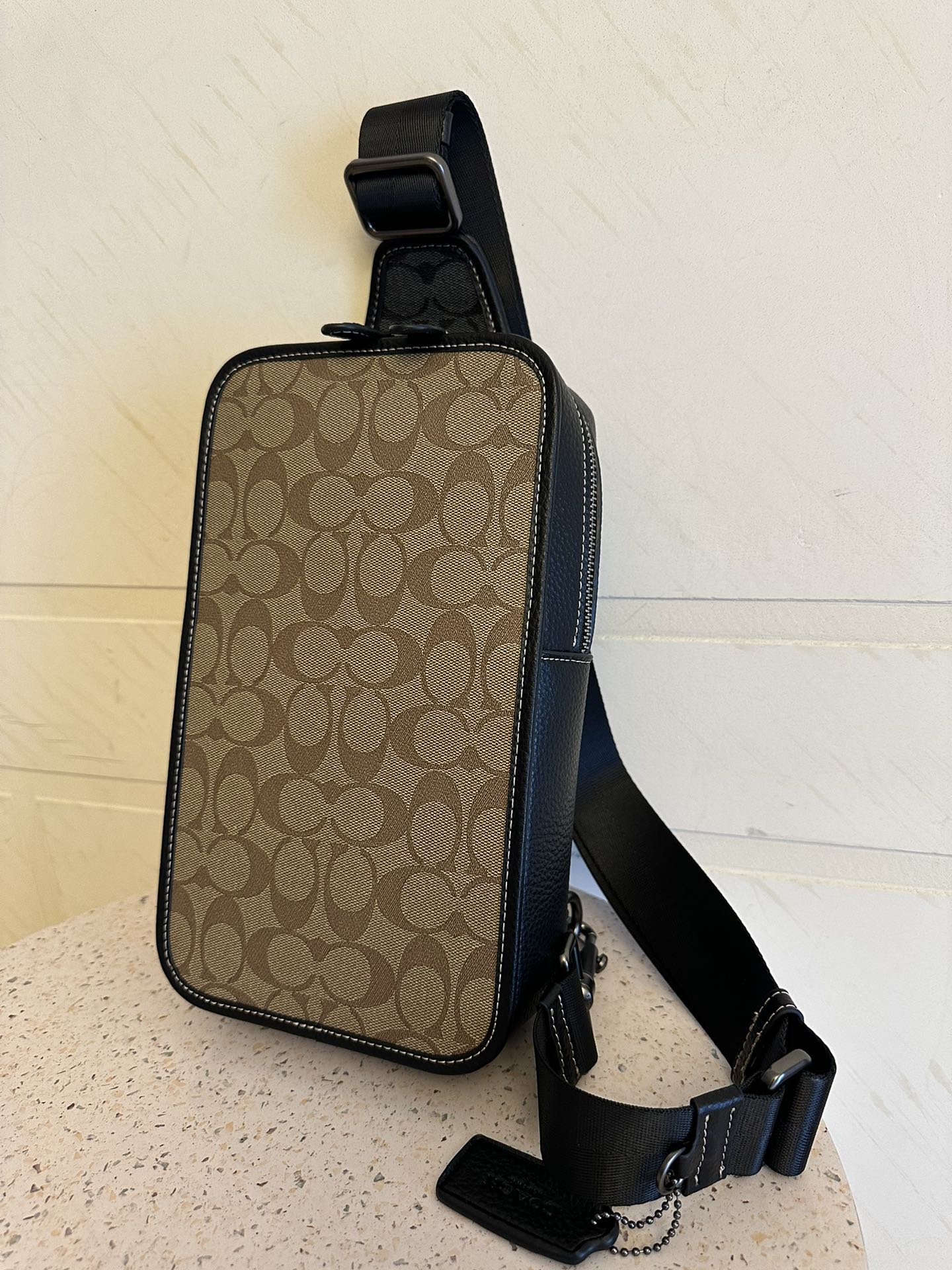 Coach 新款COACH 蔻驰 C9867 CG993香布雷牛仔 TURNER竖款 男士 老花胸包斜挎包