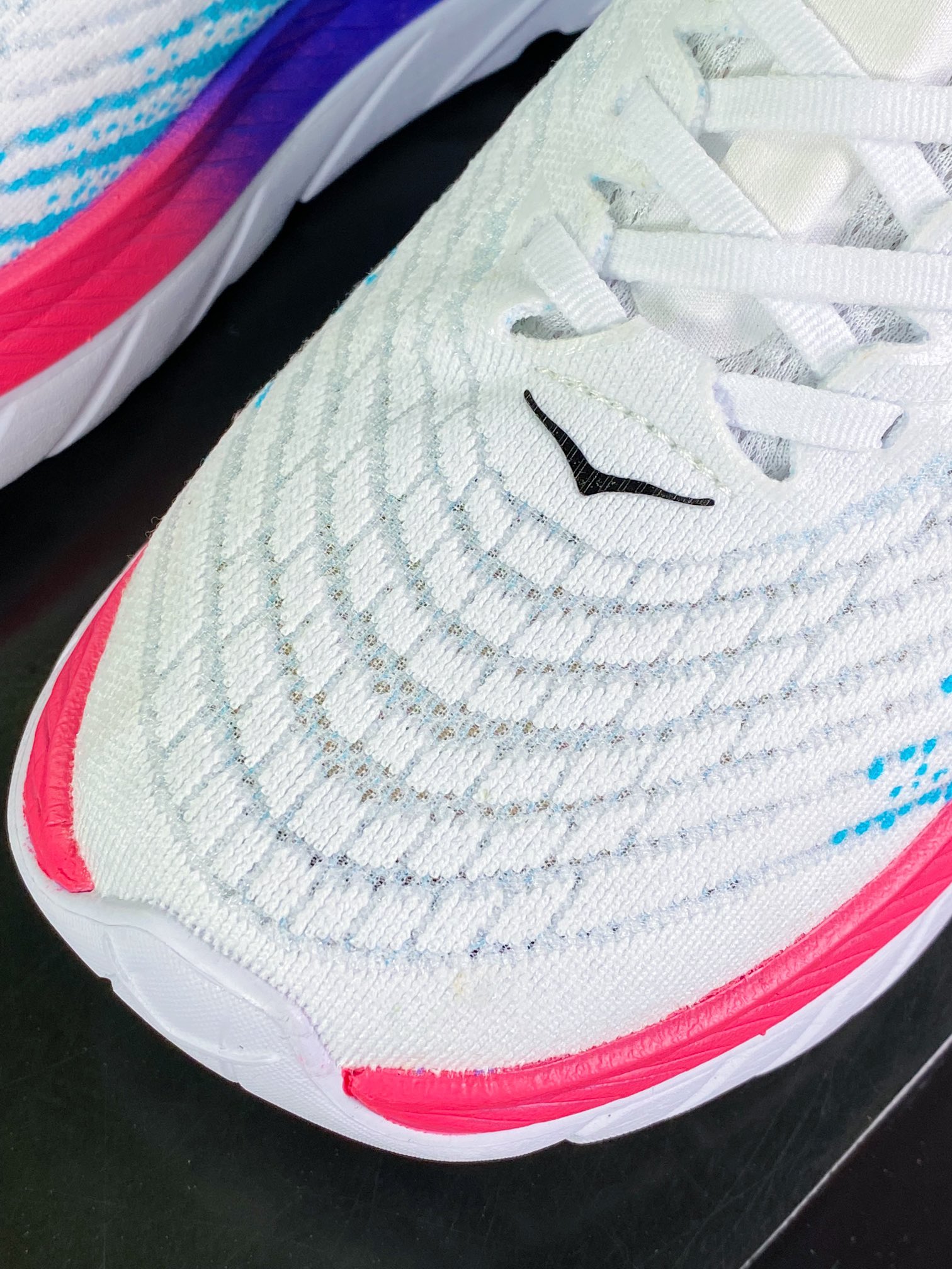 Men [HOKA] ONE ONE Bondi 8 Low series low-cut thick-soled jogging shoes ”Mesh White and Blue Pink” 1127893/ WSBB