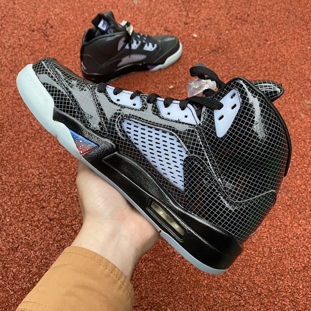 aj5变形金刚黑镜面尺码40-47.