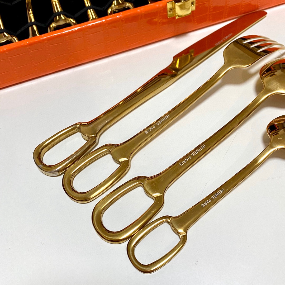 Hermes Knife and Fork 24 Piece Set - Comprehensive 6