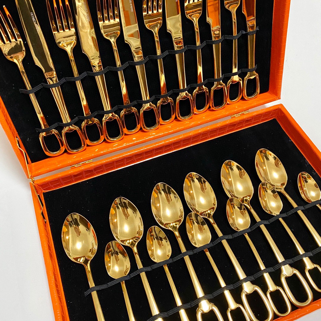 Hermes Knife and Fork 24 Piece Set - Comprehensive