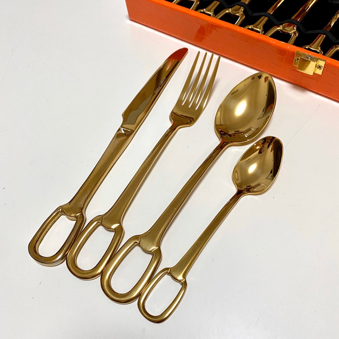 Hermes Knife and Fork 24 Piece Set - Comprehensive 4