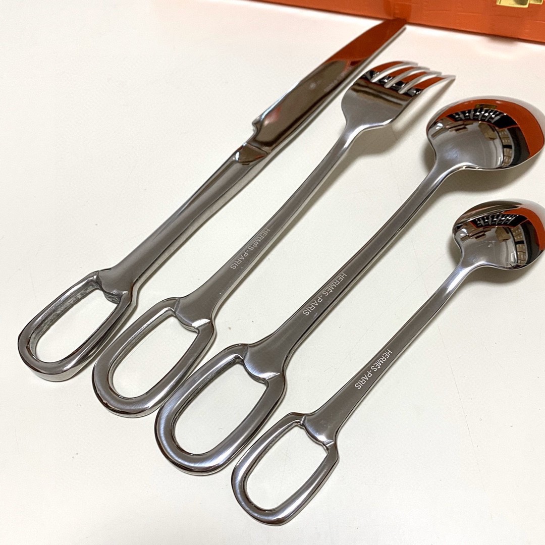 Hermes Knife and Fork 24 Piece Set - Comprehensive 5
