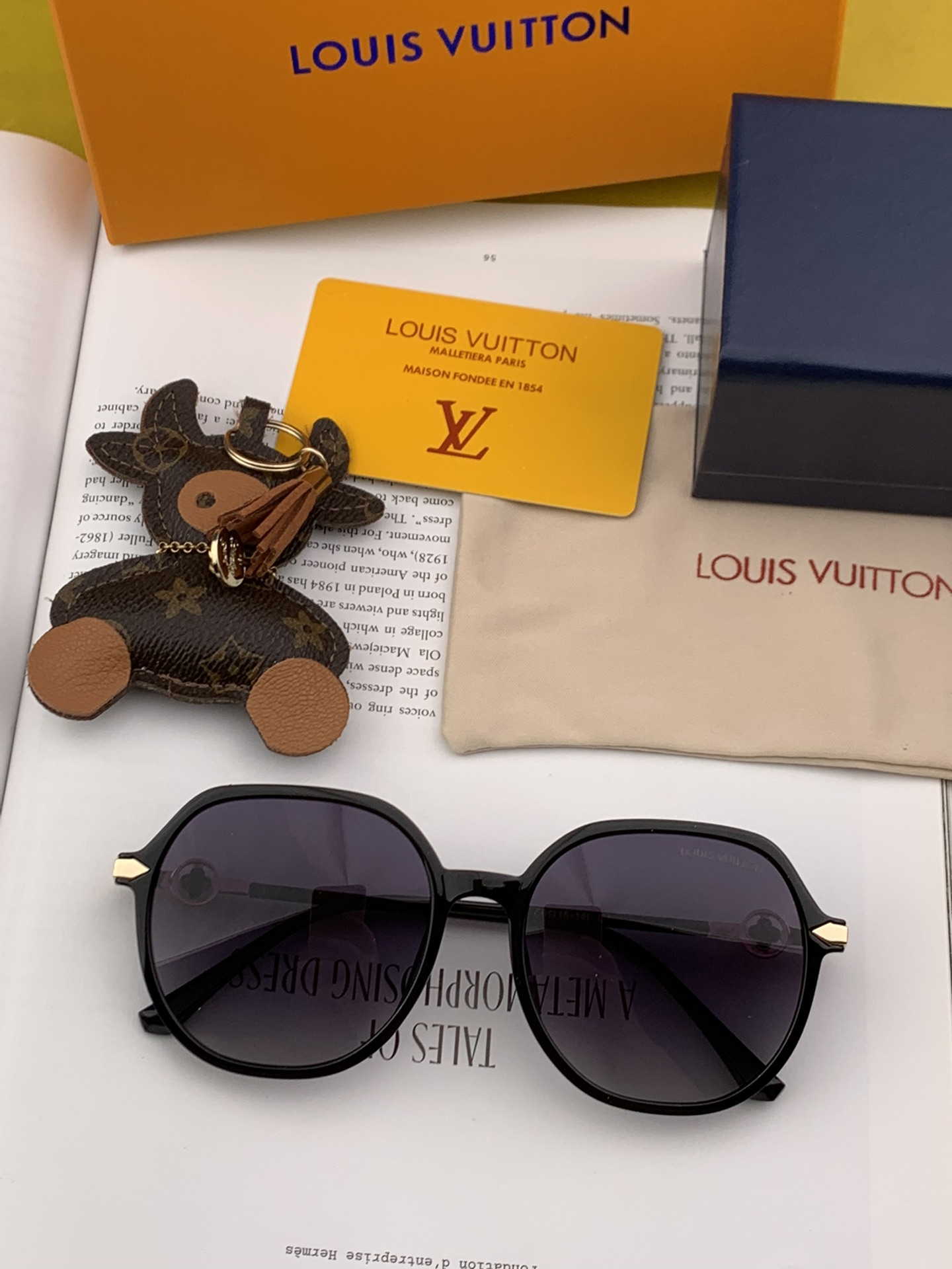 路易威登 Louis Vuitton 高级成衣风衣外套及大衣服饰 #E14A28DC 4