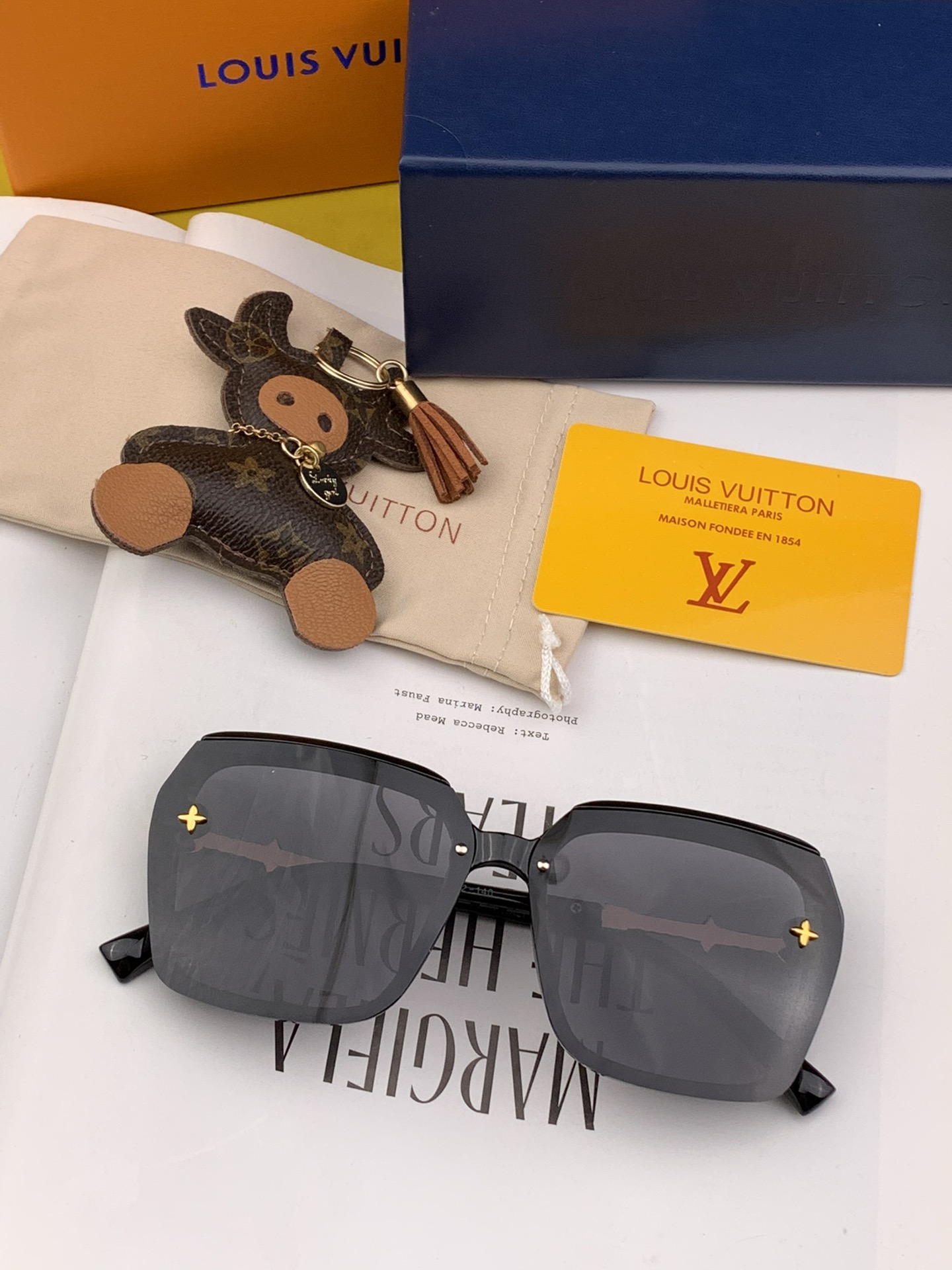Louis Vuitton Haute Couture Designer Jacket Coat Ready-to-Wear 4