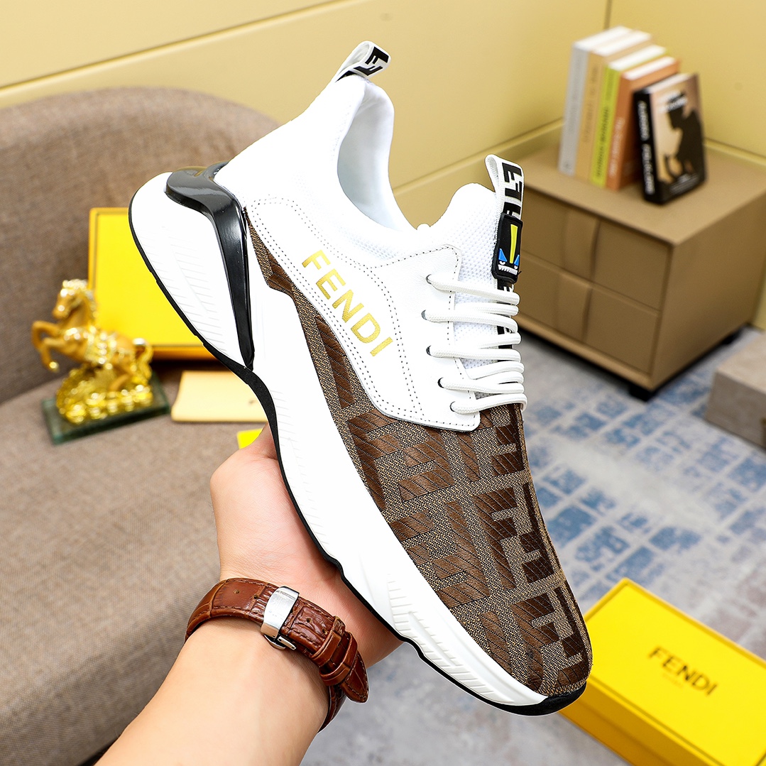 Factory precio [FENDI] Fendi clásico cómodo de los hombres, este entrenador sofisticado es hecho a m