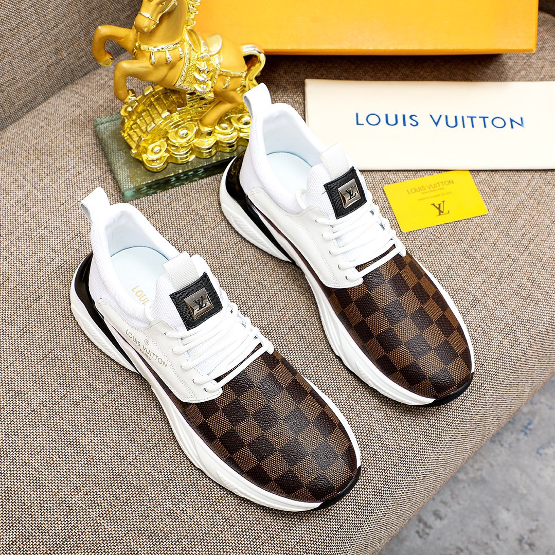 Factory precio [FENDI] Fendi clásico cómodo de los hombres, este entrenador sofisticado es hecho a m