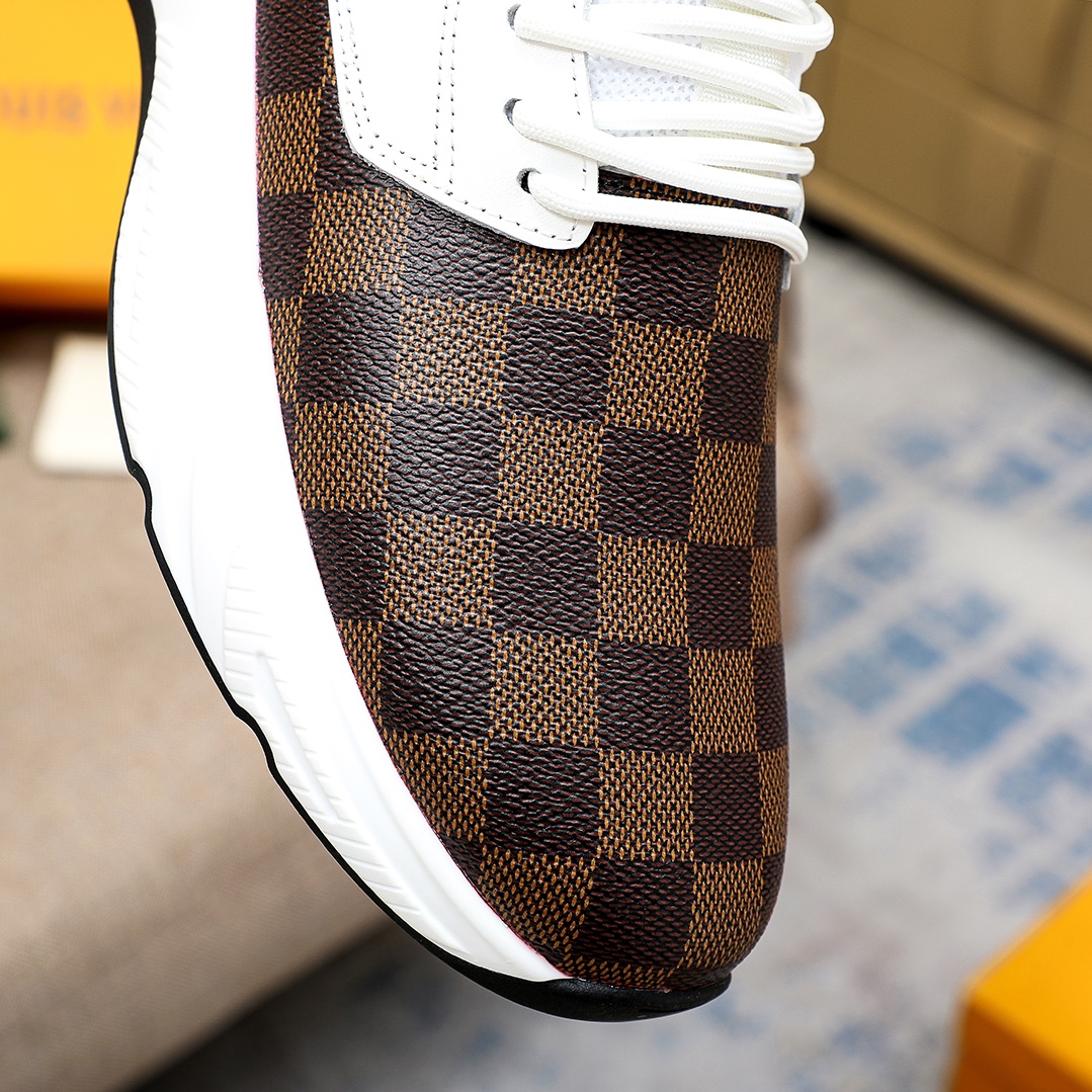 Factory precio [FENDI] Fendi clásico cómodo de los hombres, este entrenador sofisticado es hecho a m
