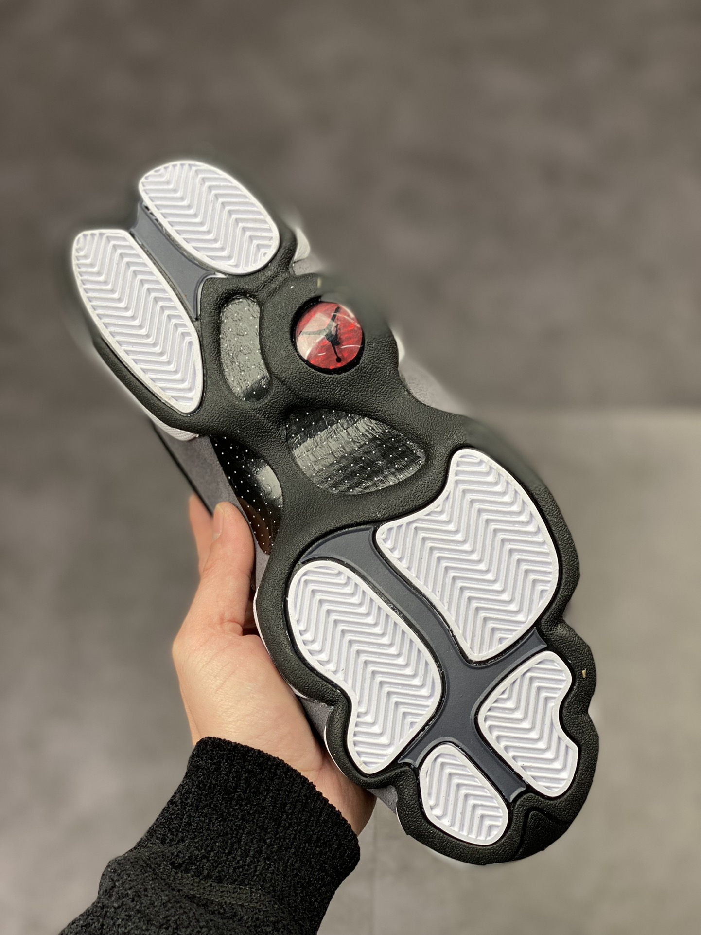 500 Air Jordan13 Retro ”Black Flint” 黑白灰熊猫 DJ5982-060