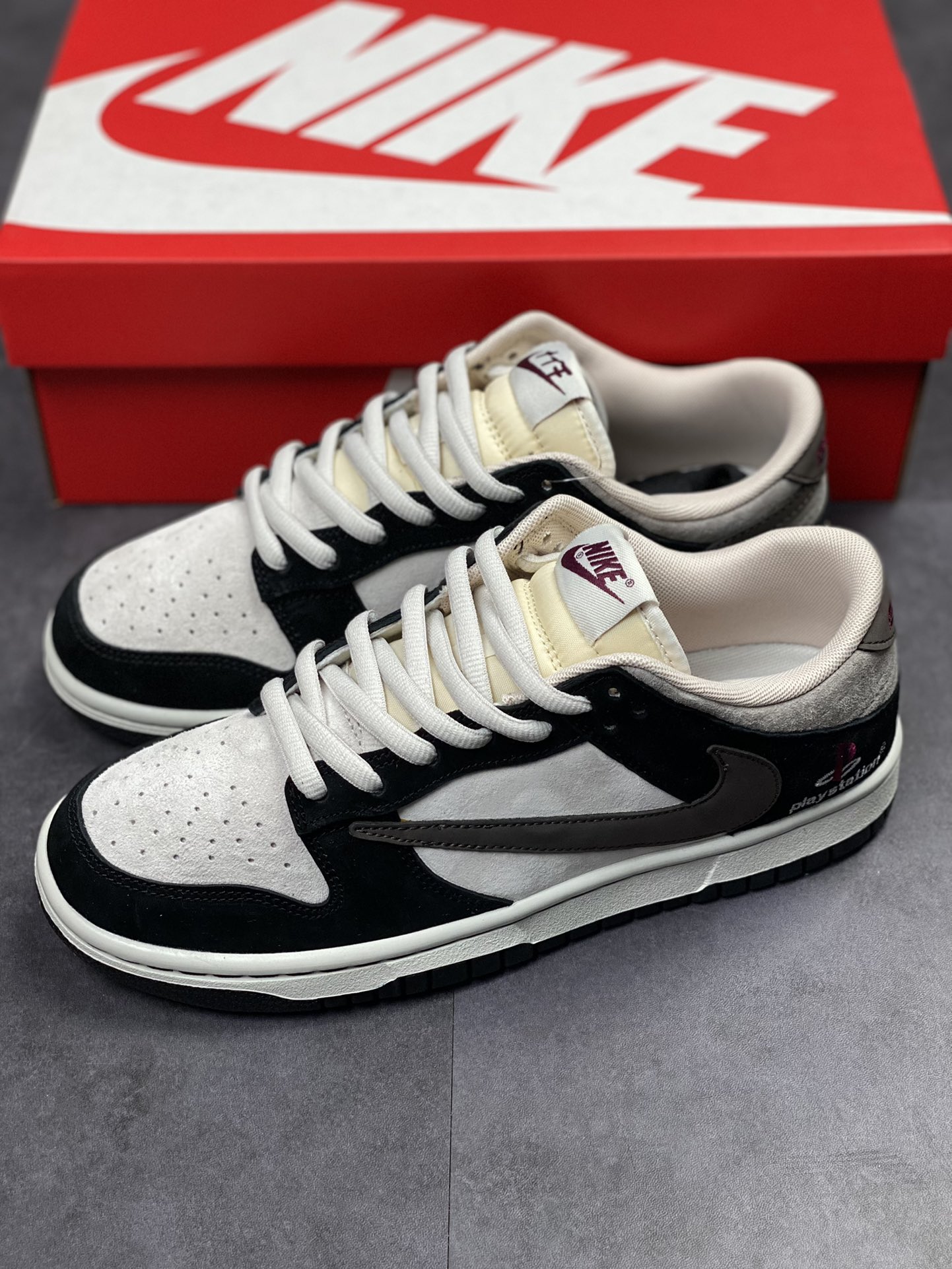 350 Nike SB Dunk Low 索尼倒钩 CU1726-990