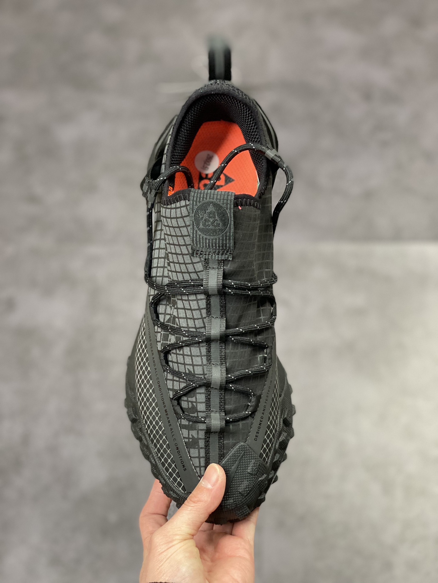 210 Nike ACG Mountain Fly Low GORE-TEX 户外登山运动鞋/黑红 DA5424-001