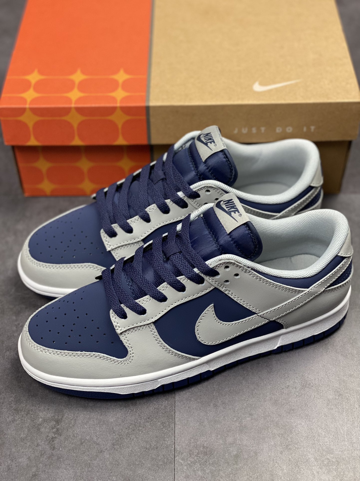 260 Nike SB Dunk Low 拼接烟灰海军蓝 630358-401