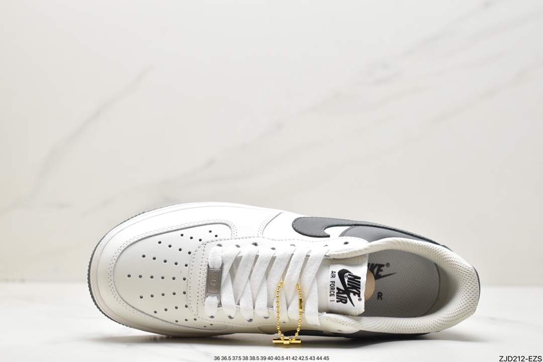Nike Air Force 1 空军一号 DB3301-022