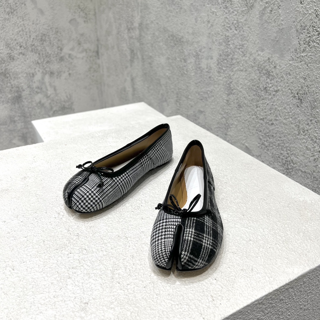 Maison Margiela 芭蕾舞平底 分趾 格紋 真皮 單鞋