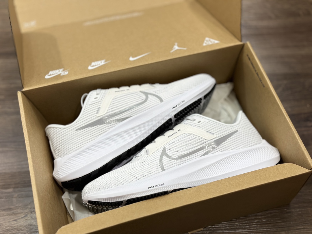 180 Air Zoom Pegasus 40飞马系列 DV3853-102
