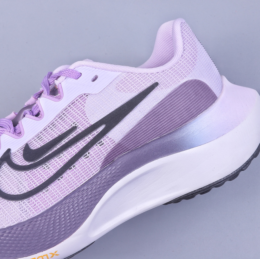 170 Nike Zoom Fly 5超轻男女跑步鞋 REACT 泡棉搭配碳纤维板 DM8974-500