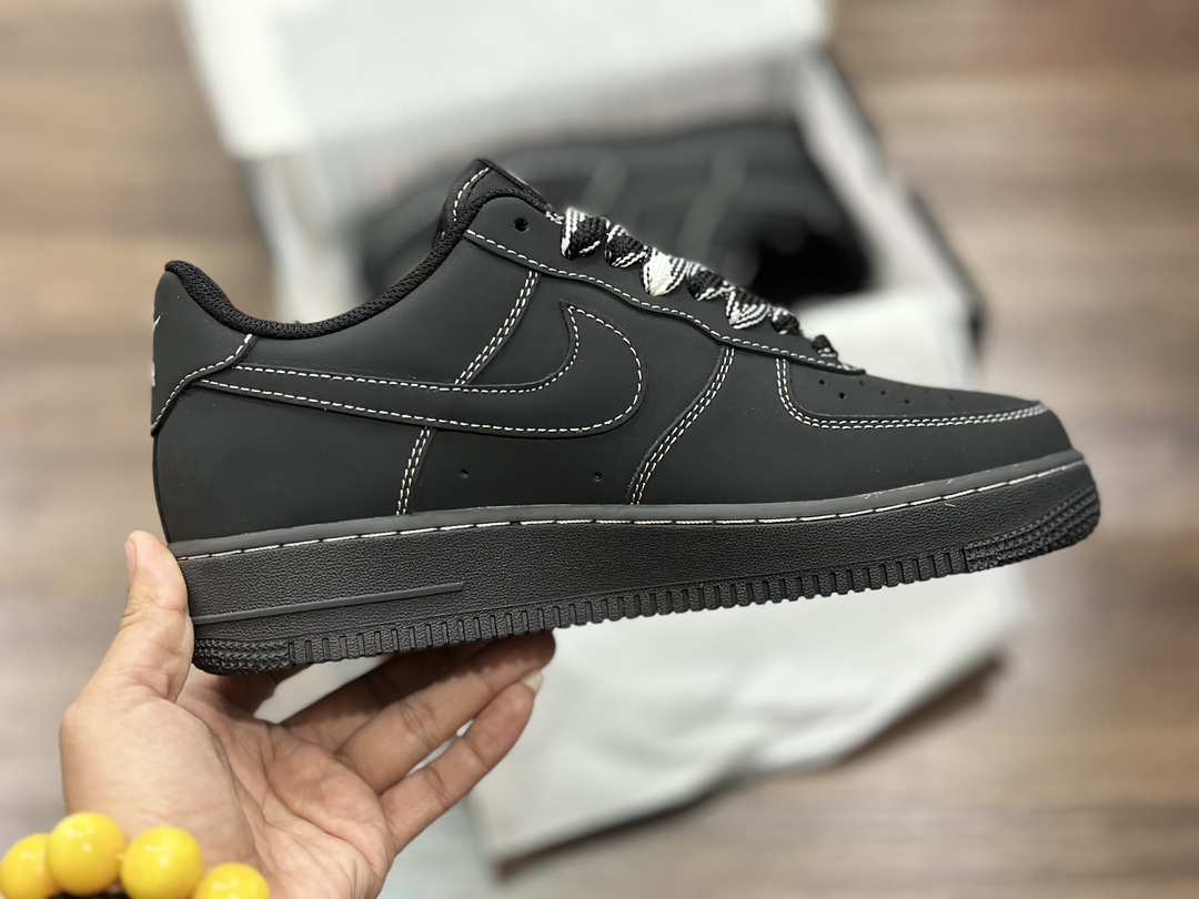 260 Nike Air Force 1 LOW 空军一号低帮运动鞋 HW2636-079