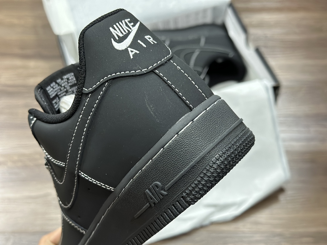 260 Nike Air Force 1 LOW 空军一号低帮运动鞋 HW2636-079