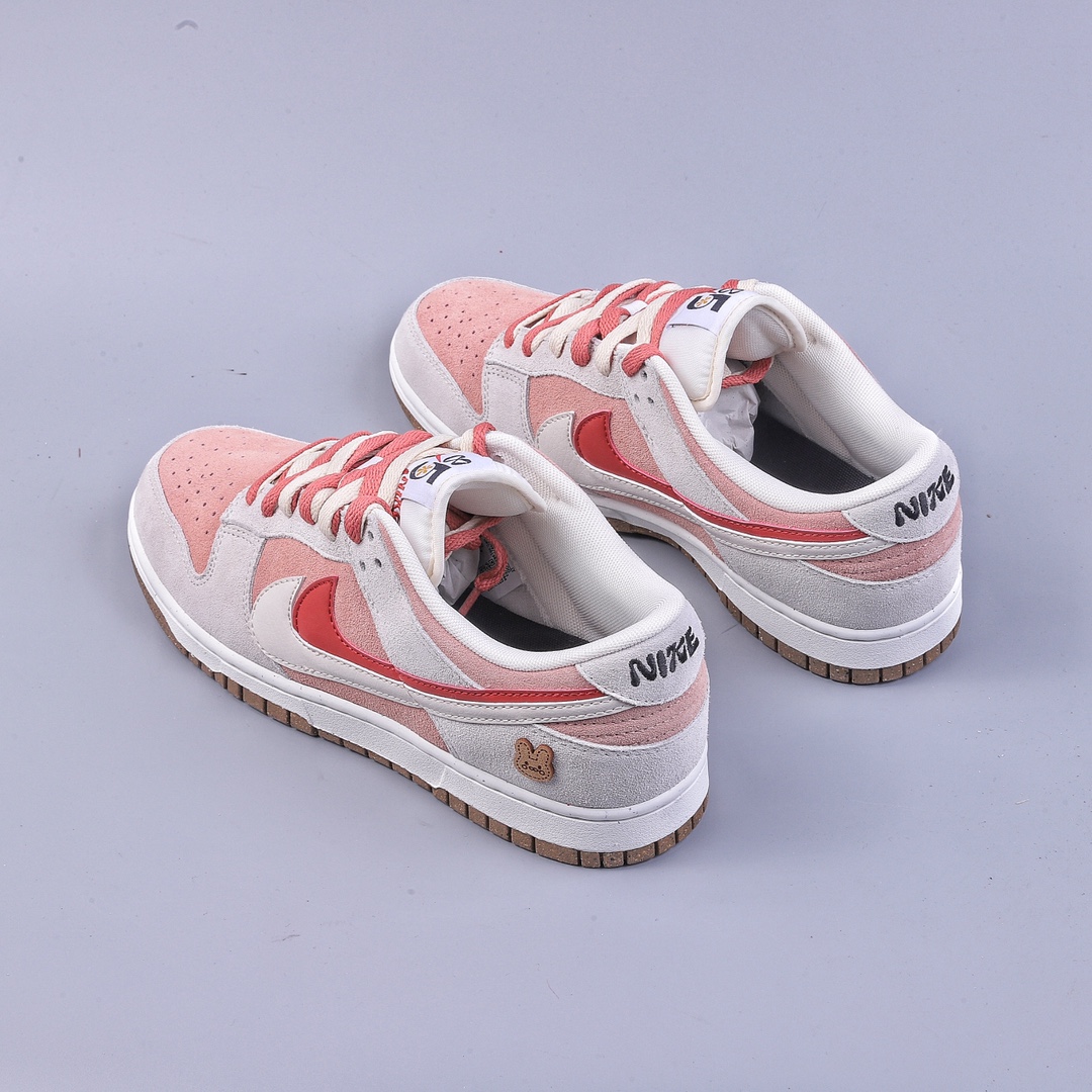 220 G版Nike SB Dunk Low 兔年限定双勾Swoosh 出品 DO9457-100