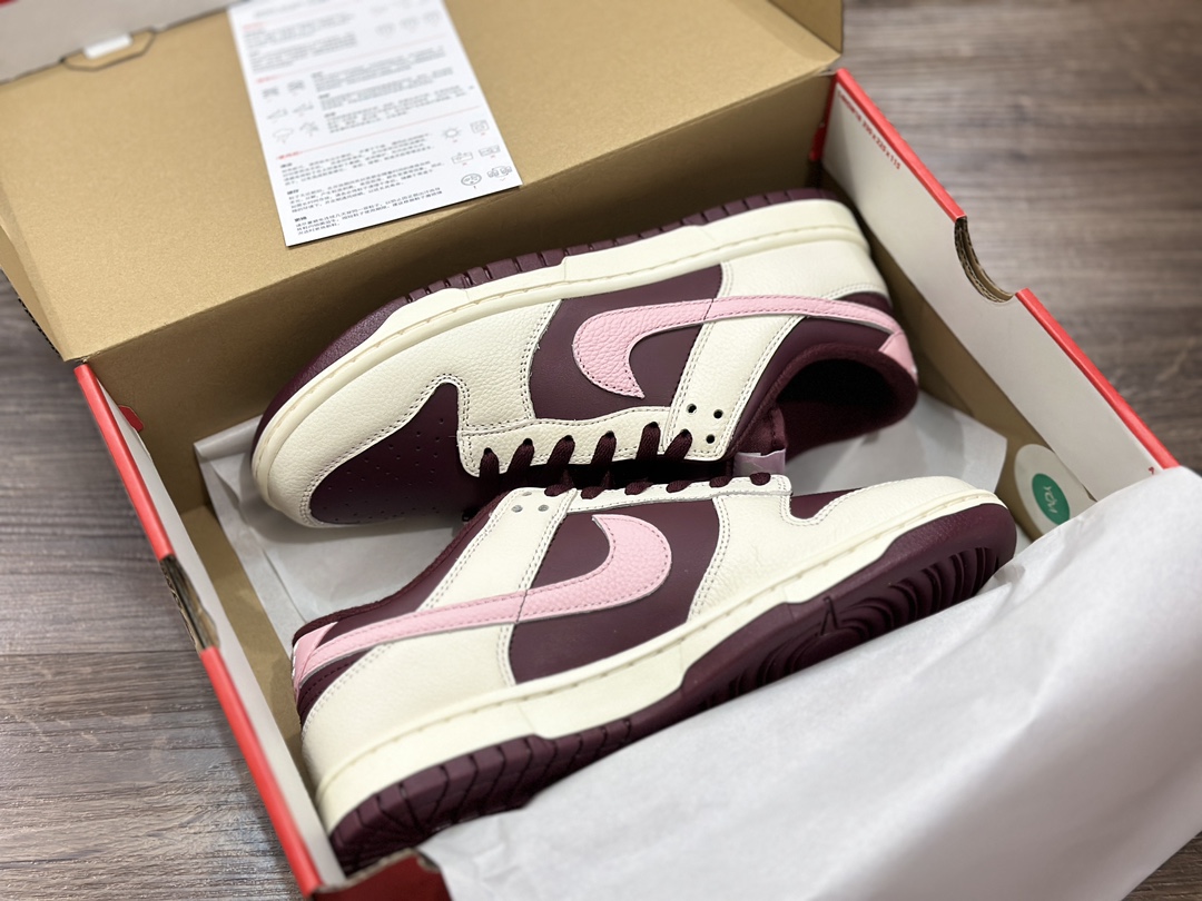300 NIKE SB Dunk Low 低帮休闲运动鞋 DD9705-100