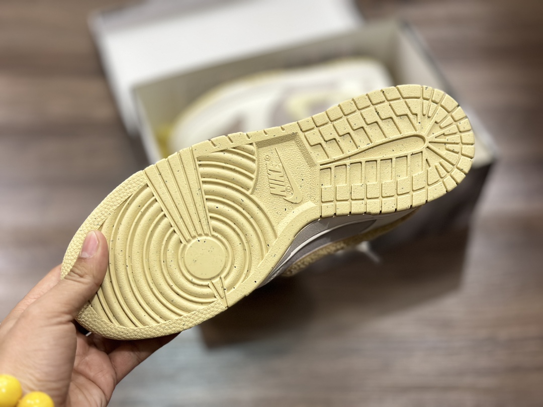 240 NIKE SB Dunk Low 低帮休闲运动鞋 FD4203-211