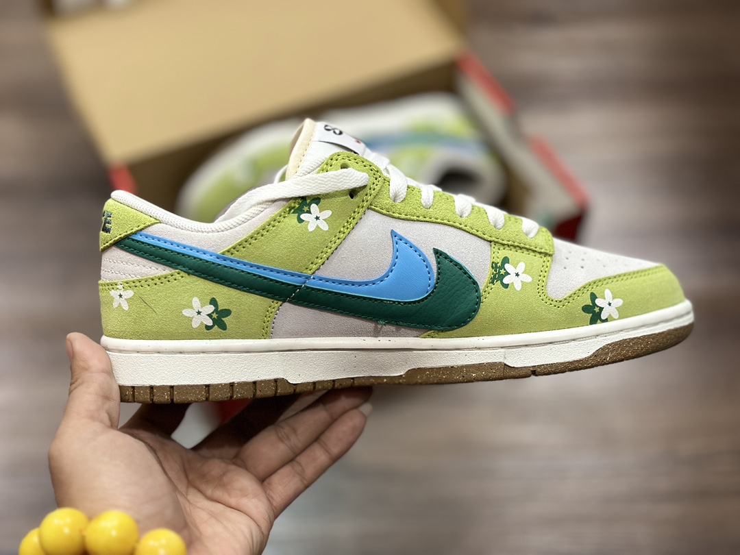 260 NIKE SB Dunk Low 低帮休闲运动鞋 DO9457-125
