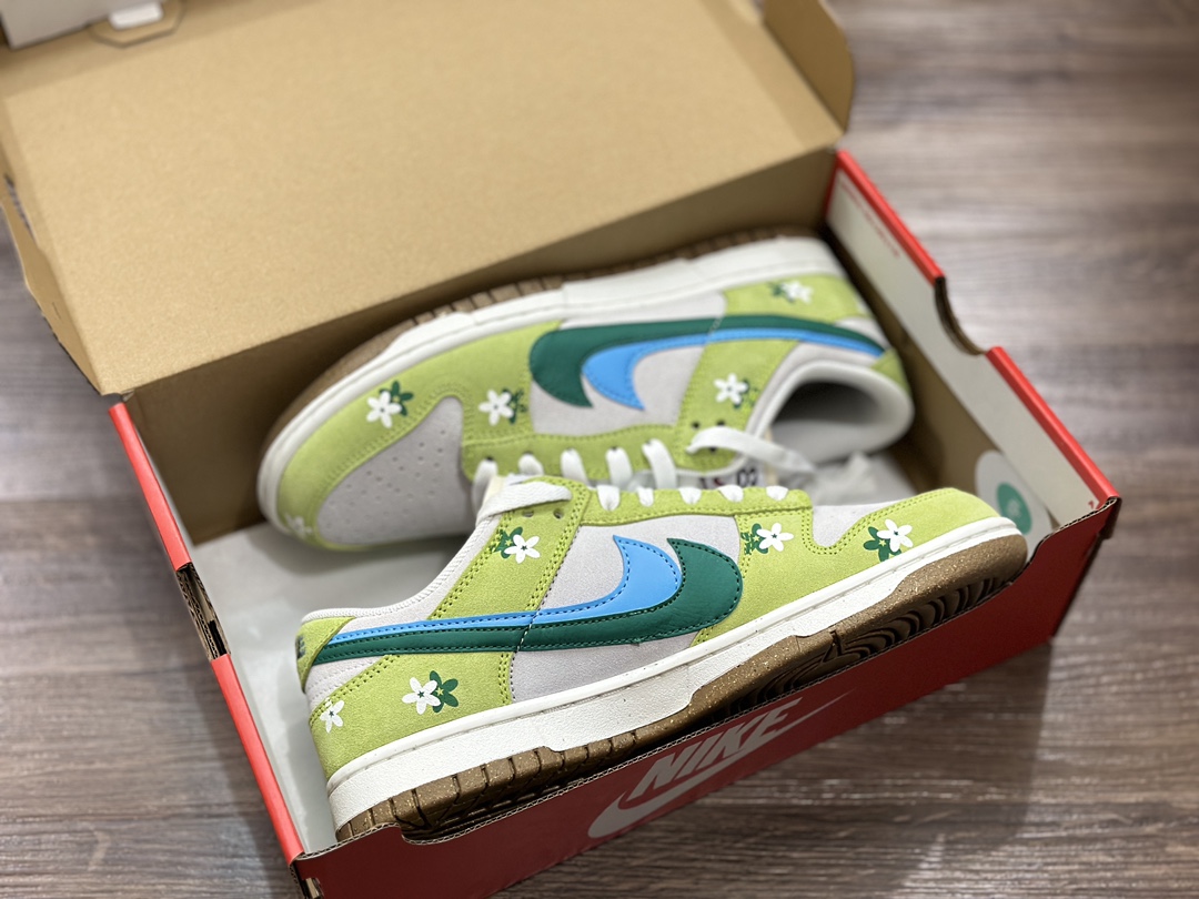 260 NIKE SB Dunk Low 低帮休闲运动鞋 DO9457-125