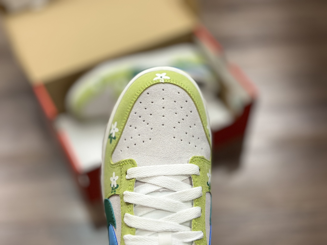 260 NIKE SB Dunk Low 低帮休闲运动鞋 DO9457-125