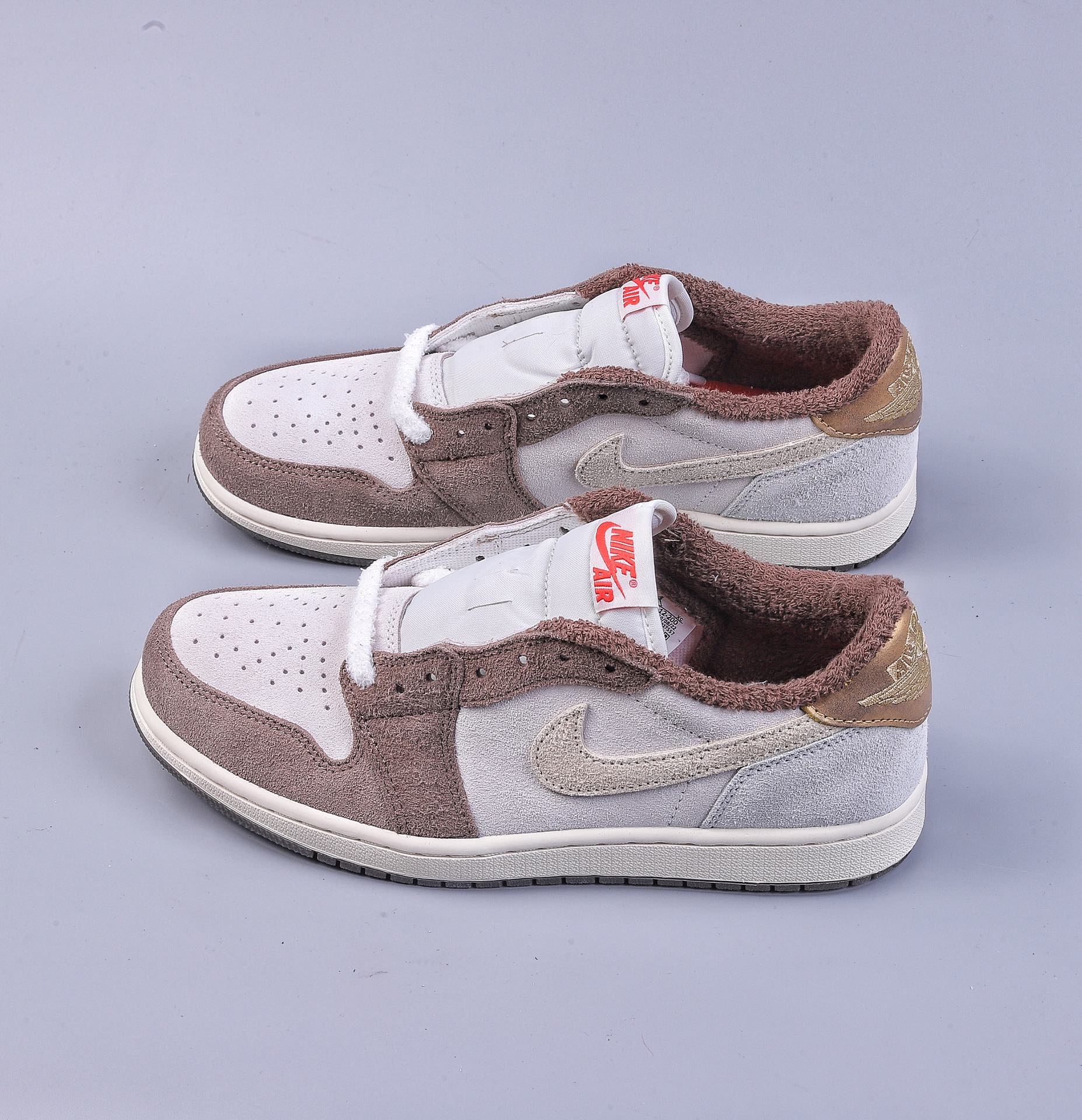 280 DT版Air Jordan 1 Low 兔年限定 纯原系列当前市场最优版本 DV1312-200
