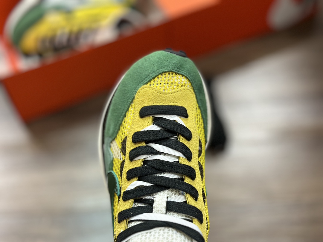 300 Sacai Nike regasus vaporrly SP 华夫三代3.0解构重磅联名  DV1363-700