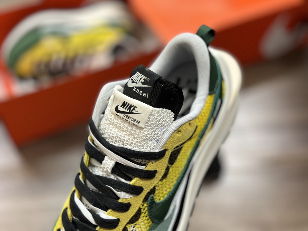 300 Sacai Nike regasus vaporrly SP 华夫三代3.0解构重磅联名  DV1363-700
