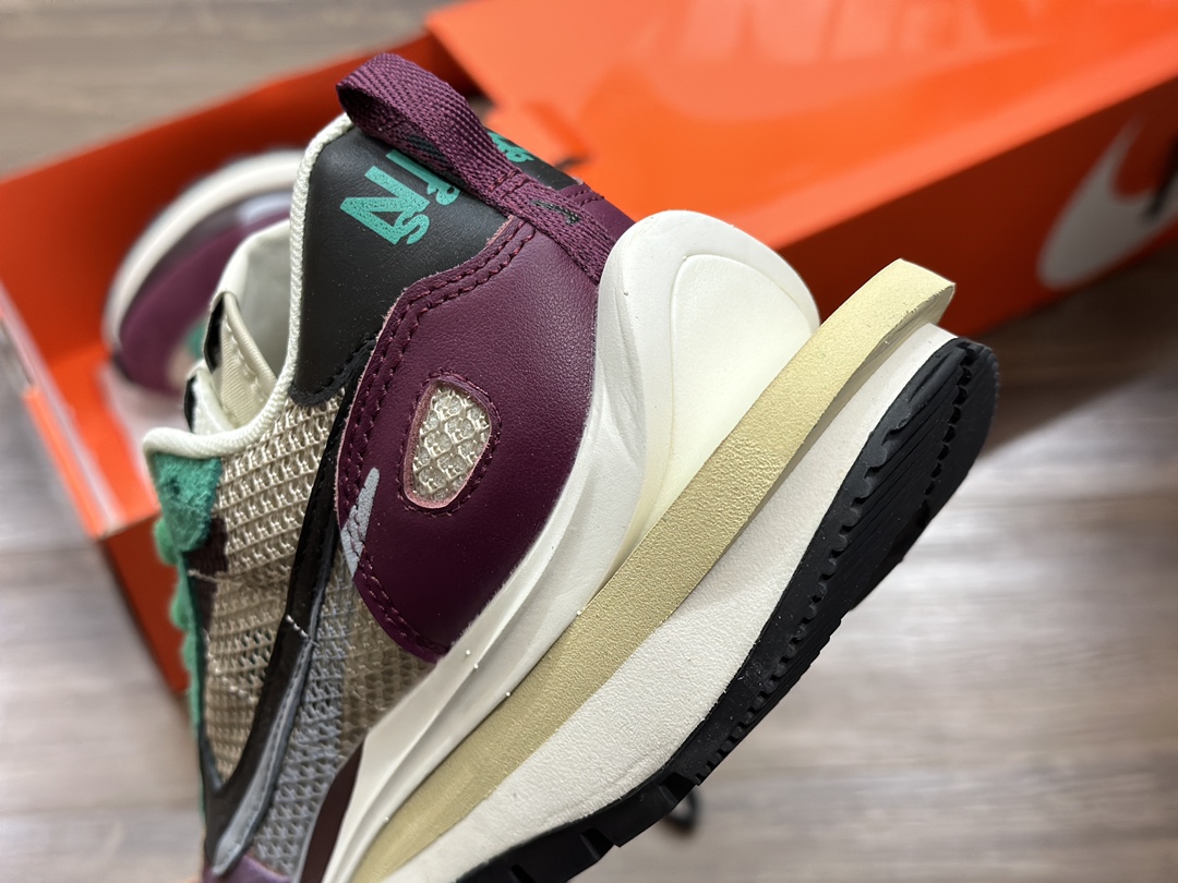 300 Sacai Nike regasus vaporrly SP 华夫三代3.0解构重磅联名  DD3035-200