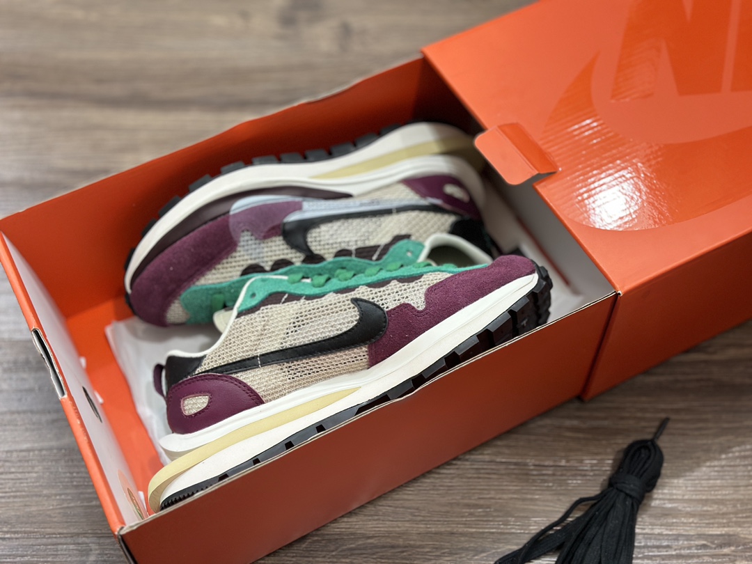 300 Sacai Nike regasus vaporrly SP 华夫三代3.0解构重磅联名  DD3035-200
