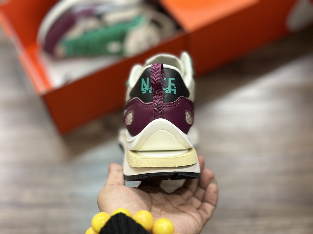 300 Sacai Nike regasus vaporrly SP 华夫三代3.0解构重磅联名  DD3035-200