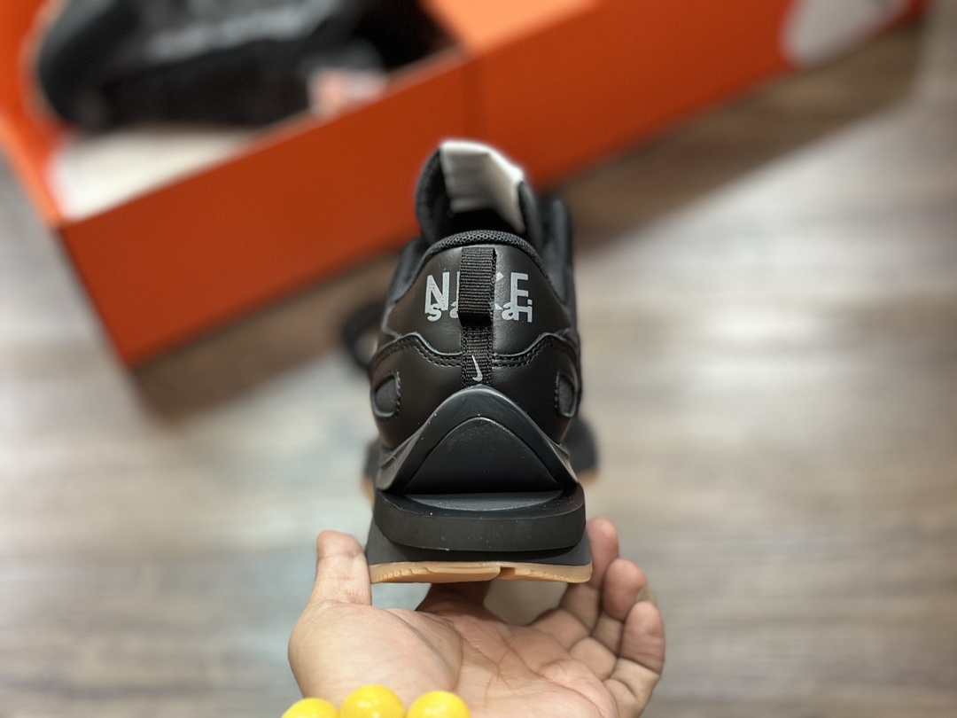 300 Sacai Nike regasus vaporrly SP 华夫三代3.0解构重磅联名  DD1875-001