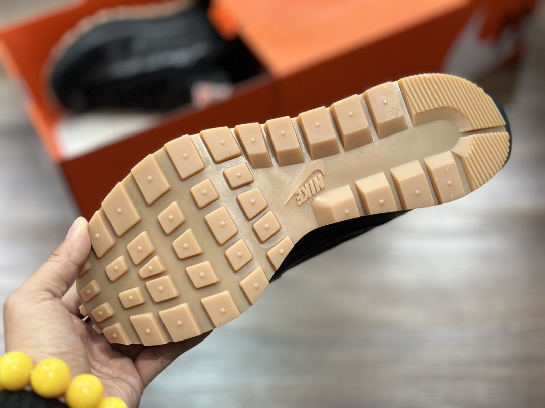 300 Sacai Nike regasus vaporrly SP 华夫三代3.0解构重磅联名  DD1875-001