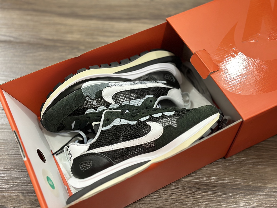 300 Sacai Nike regasus vaporrly SP 华夫三代3.0解构重磅联名  CV1363-001
