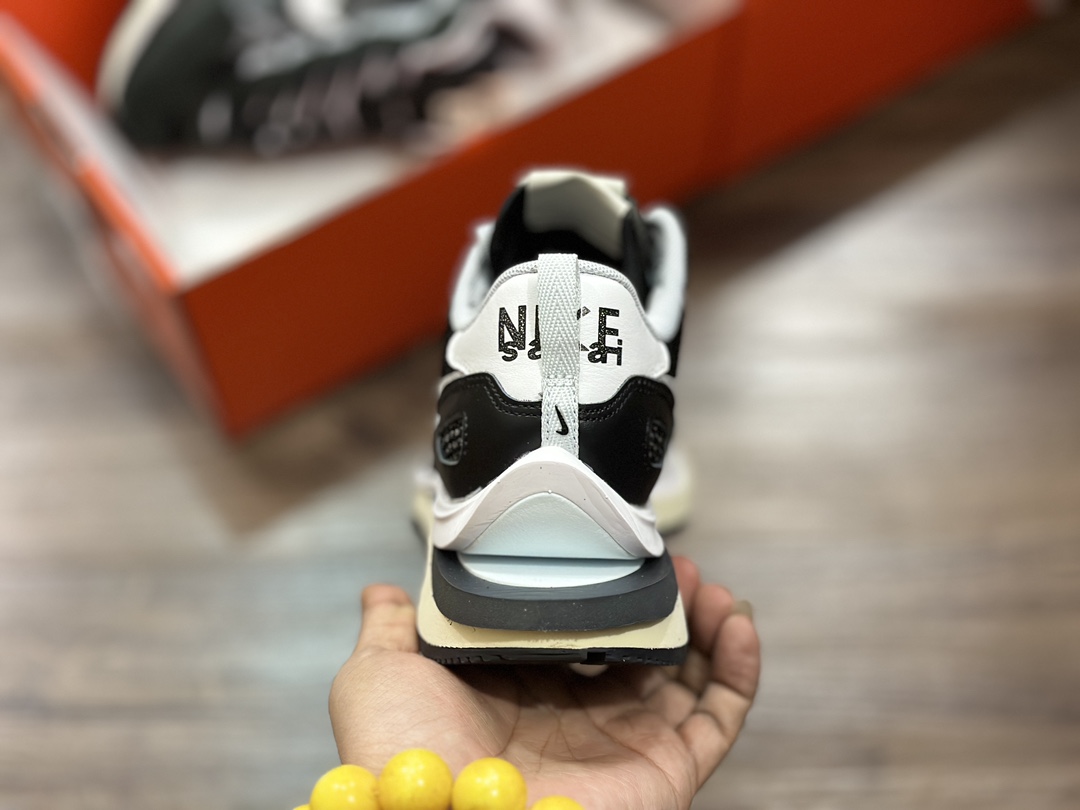 300 Sacai Nike regasus vaporrly SP 华夫三代3.0解构重磅联名  CV1363-001