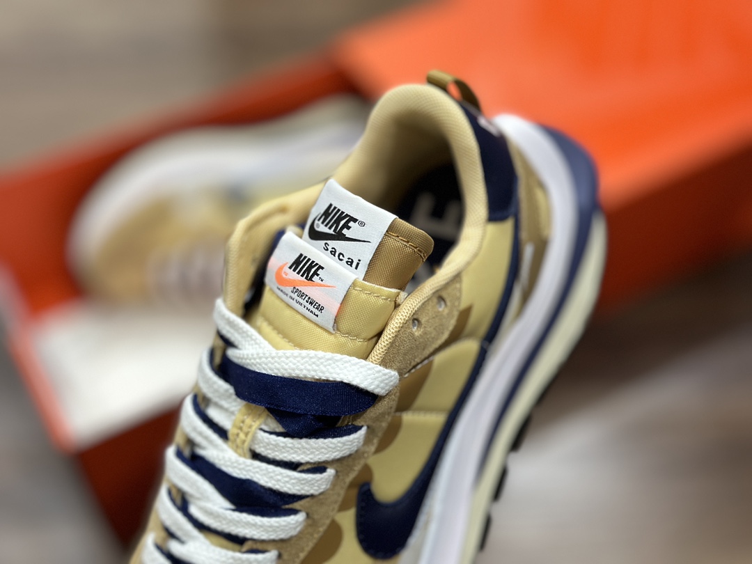 300 Sacai Nike regasus vaporrly SP 华夫三代3.0解构重磅联名  DD1875-200