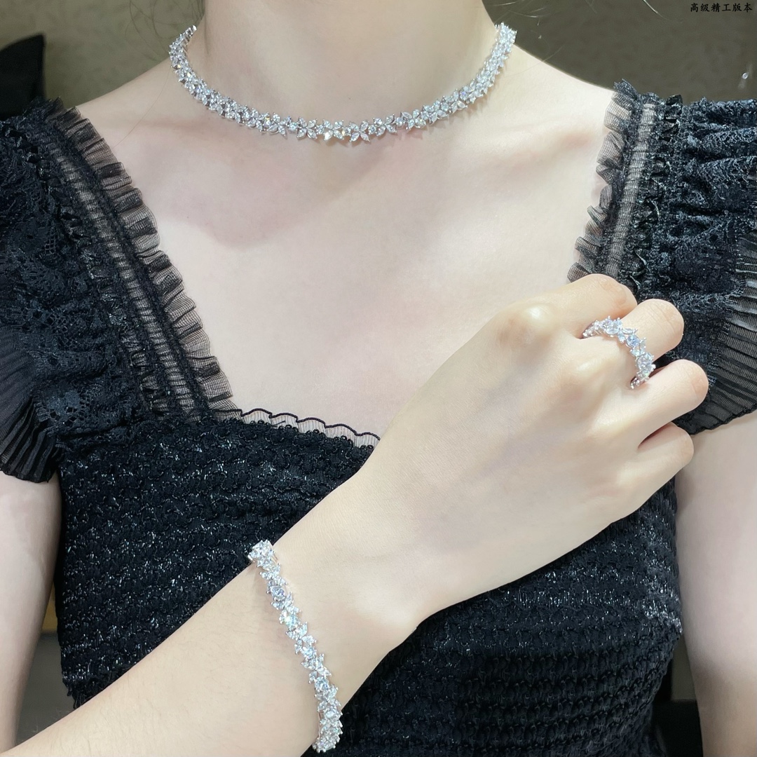   9️⃣2️⃣5️⃣000-1060高级精工版本 蒂芙尼满钻马眼项链（长度40.42cm）💎💎名媛奢华