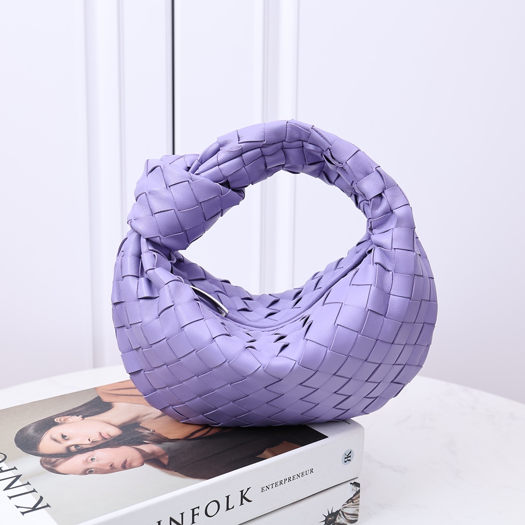Sac à main hobo Bottega Veneta en cuir d'agneau tressé avec nœud