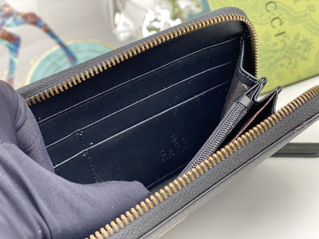 Gucci Zip Around Wallet Black Leather Standard everyday