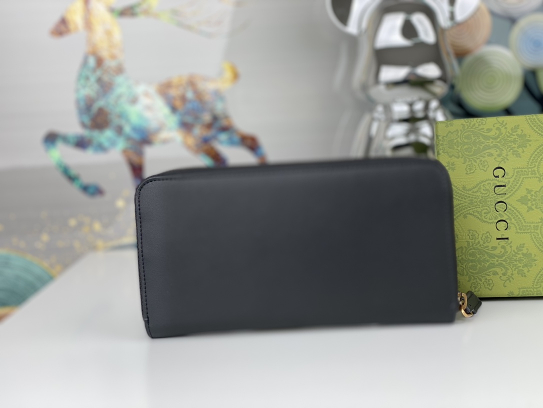 Gucci Zip Around Wallet Black Leather Standard everyday