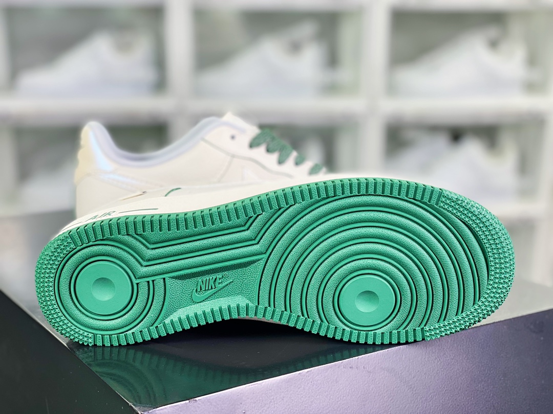 260 Air Force 1 '07 Low QS”Sail White/Green Mini Swoosh”空军一号DD9915-600