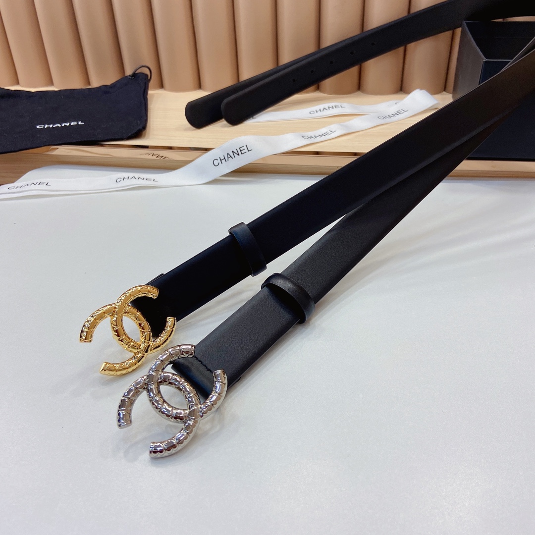 小香3.0Cm双面小牛皮与精品贵金属
